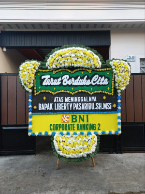 Papan Bunga Duka di Karang Kidul